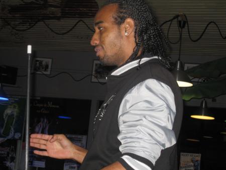 gilou en mode dancing*