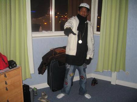 l homme dans sa chambre
